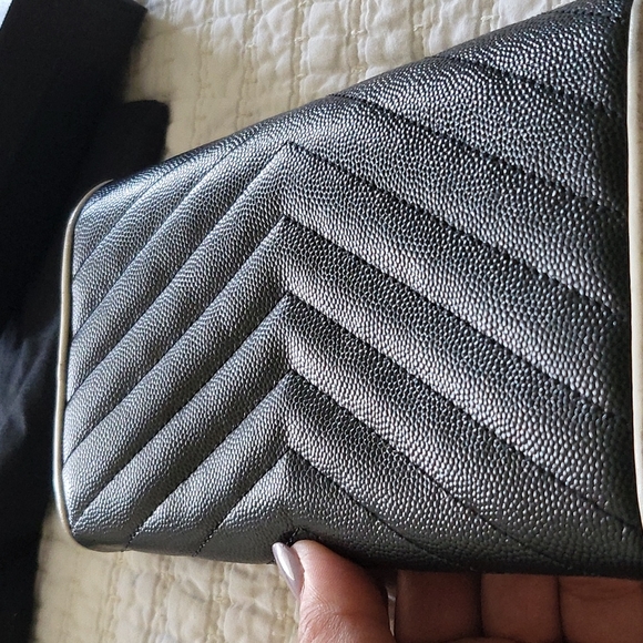 COPY - YSL long wallet - Picture 7 of 12